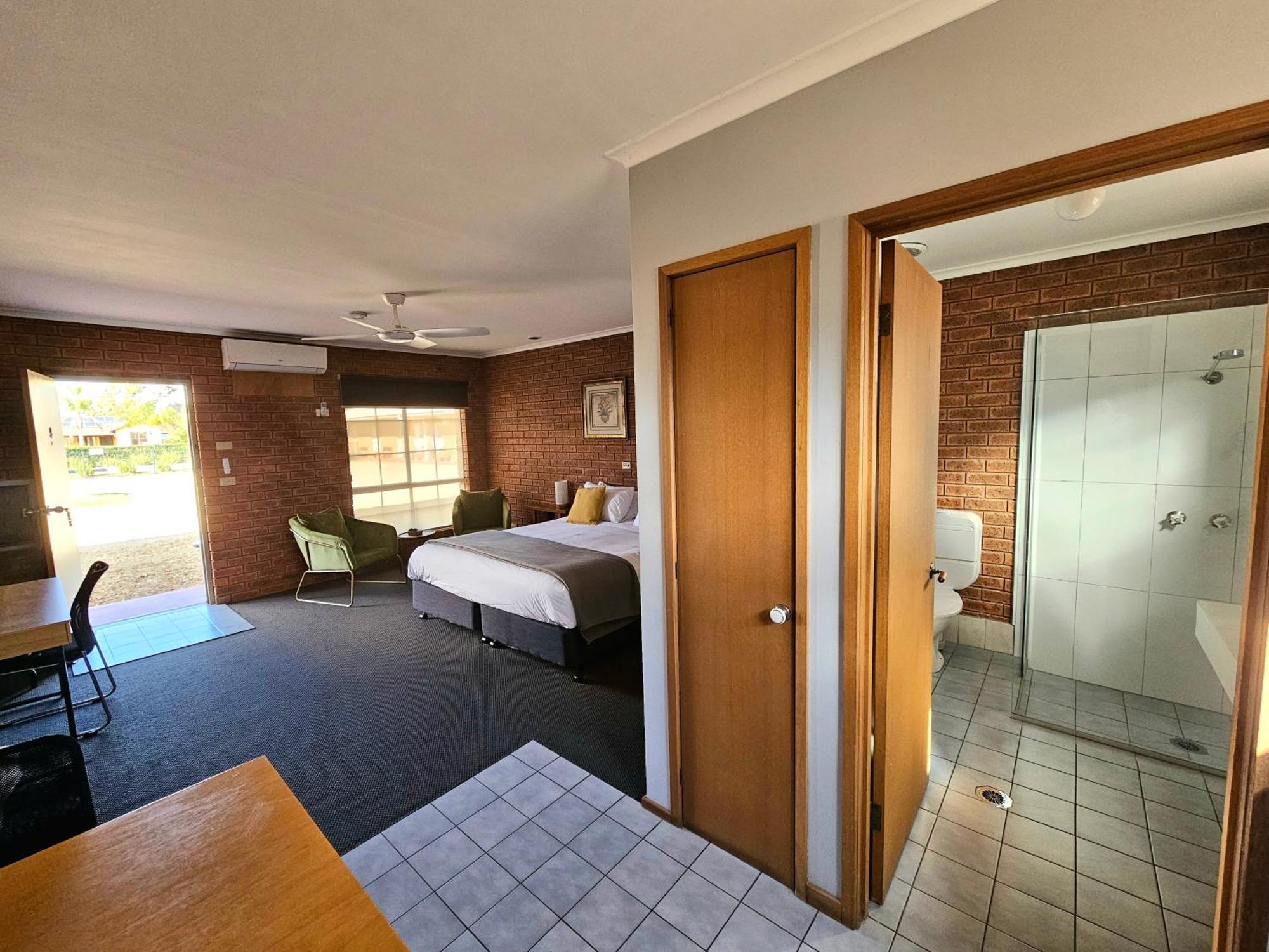 Bridge Motor Inn Tocumwal Exterior foto